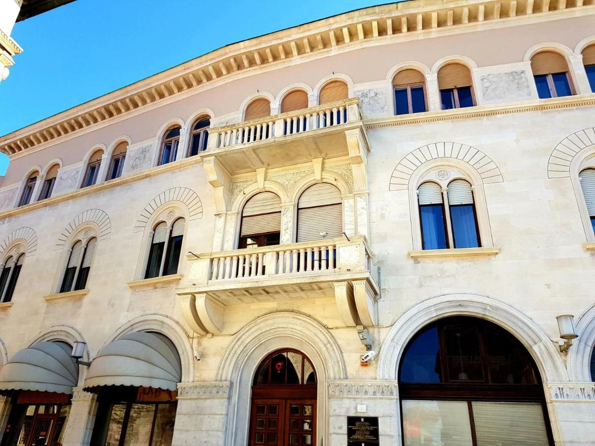 Porta D'Oro Rooms PUY Exterior foto