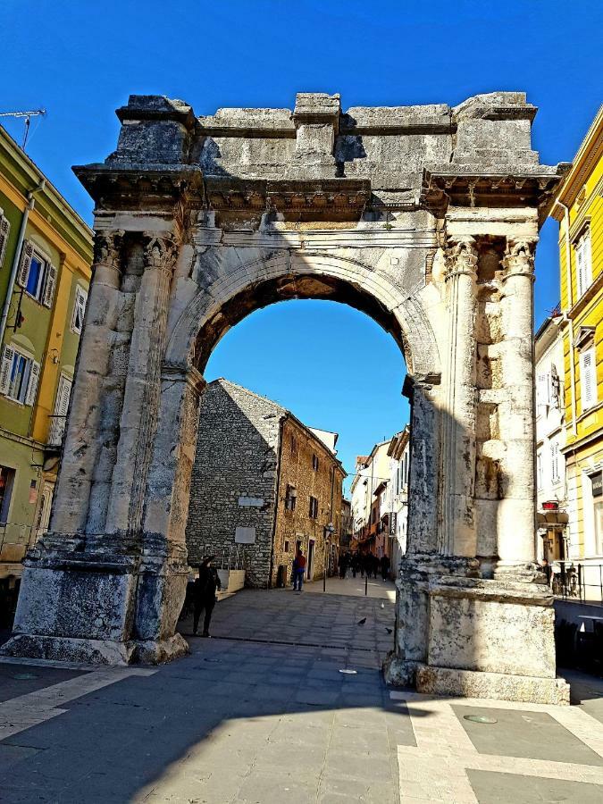 Porta D'Oro Rooms PUY Exterior foto